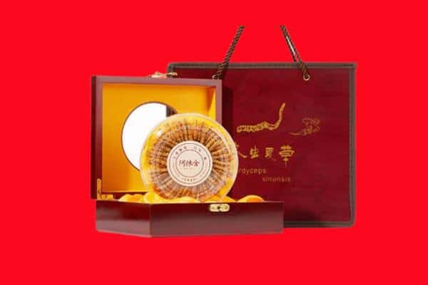 收购资讯:沙洋县回收冬虫夏草是按克吗